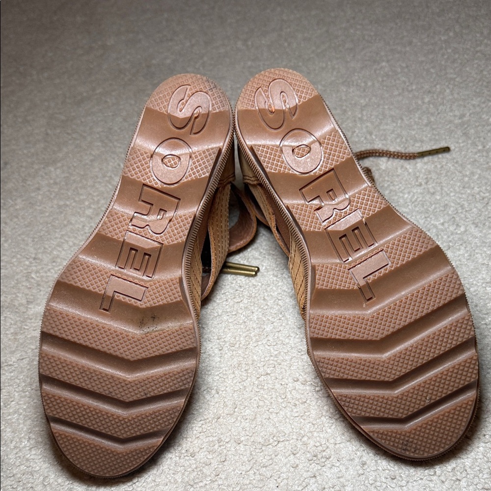 Sorel Women's Tan Gladiator Sandals - Picture 8 of 8